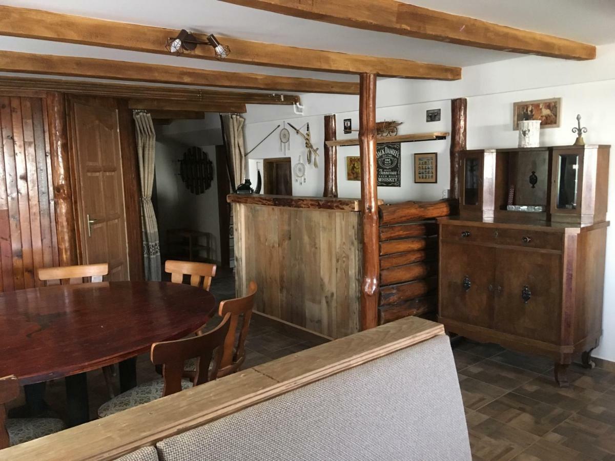 Balatonkenesei Nádfedeles Lovas Vendégház Esterno foto